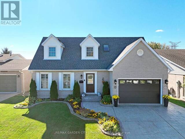 12 FOXHILL CRESCENT St. Catharines Ontario, L2S 3T9 - 4 Bedrooms Home For Sale