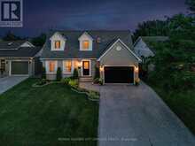 12 FOXHILL CRESCENT | St. Catharines Ontario | Slide Image Two