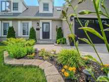 12 FOXHILL CRESCENT | St. Catharines Ontario | Slide Image Three