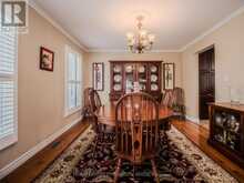 12 FOXHILL CRESCENT | St. Catharines Ontario | Slide Image Six