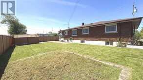 94 WELLINGTON STREET | Welland Ontario | Slide Image Seventeen