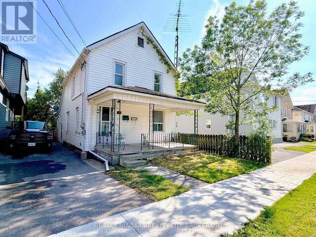 21 FIFTH STREET Welland Ontario, L3B 4Z4 - Multi-family Home For Sale