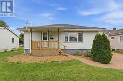 6233 MONTROSE ROAD | Niagara Falls Ontario | Slide Image One