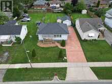 6233 MONTROSE ROAD | Niagara Falls Ontario | Slide Image Thirty-three