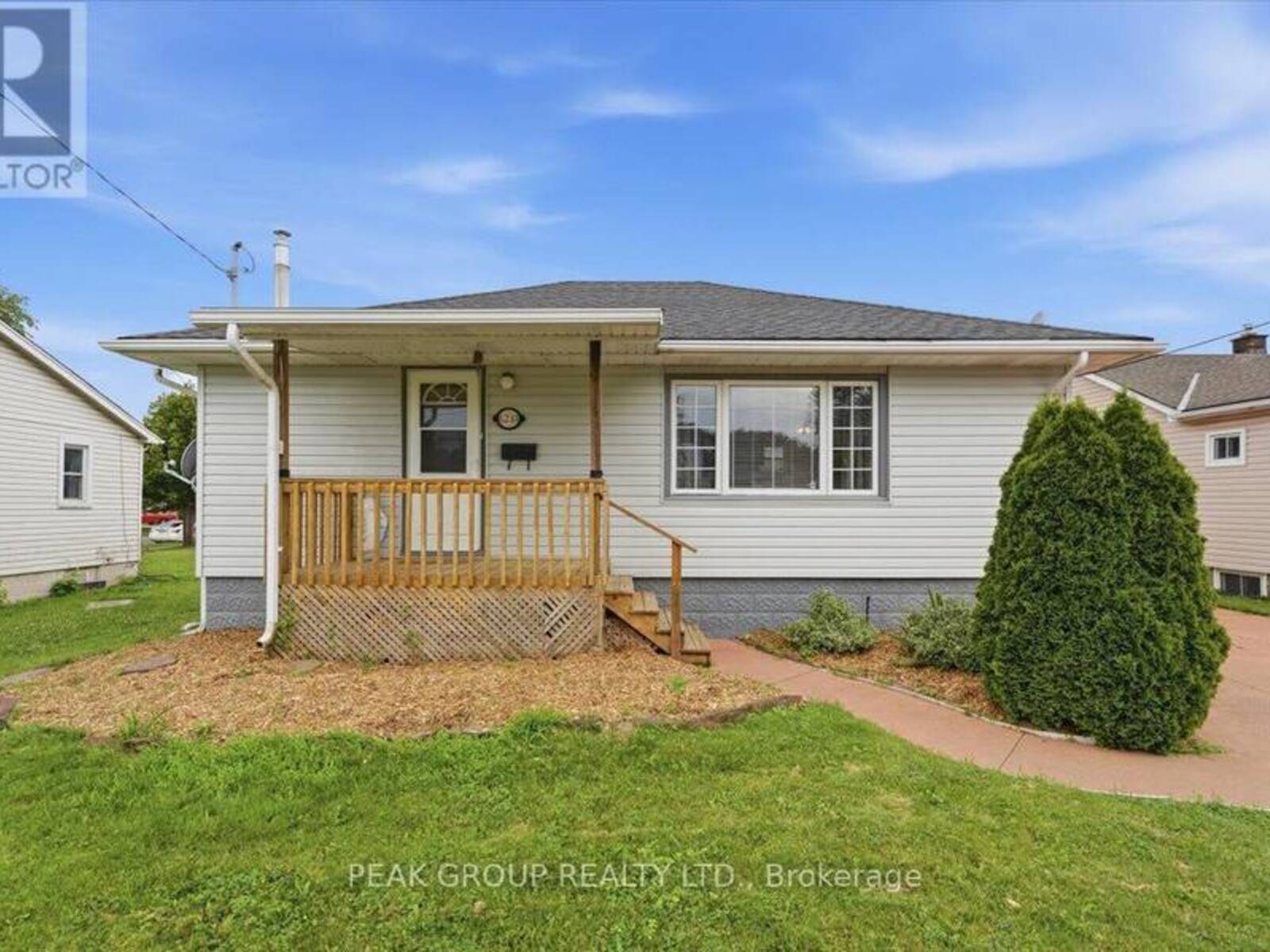6233 MONTROSE ROAD, Niagara Falls, Ontario L2H 1L5