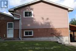 6694 CROPP STREET | Niagara Falls Ontario | Slide Image Three
