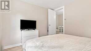 20 HENRY STREET | St. Catharines Ontario | Slide Image Sixteen