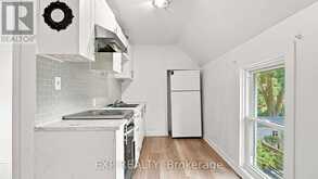 20 HENRY STREET | St. Catharines Ontario | Slide Image Thirty-one