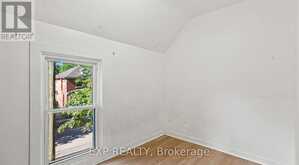 20 HENRY STREET | St. Catharines Ontario | Slide Image Thirty-six