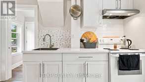 20 HENRY STREET | St. Catharines Ontario | Slide Image Nine
