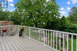 9 KINSMAN COURT S | Fonthill Ontario | Slide Image Three