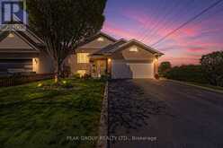 7876 CHARNWOOD AVENUE | Niagara Falls Ontario | Slide Image One