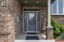 346 CLARE AVENUE | Welland Ontario | Slide Image Three