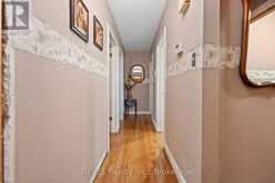 6398 MOUNTAIN ROAD | Niagara Falls Ontario | Slide Image Eighteen