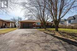 6398 MOUNTAIN ROAD | Niagara Falls Ontario | Slide Image Two