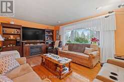 6398 MOUNTAIN ROAD | Niagara Falls Ontario | Slide Image Five