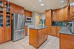 6398 MOUNTAIN ROAD | Niagara Falls Ontario | Slide Image Eight