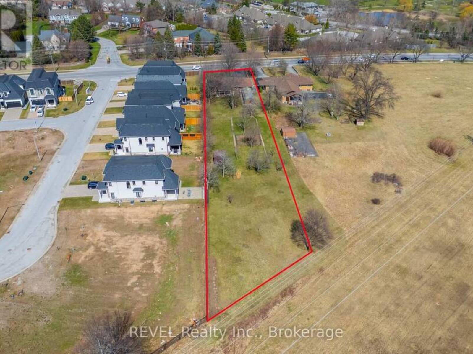 6398 MOUNTAIN ROAD, Niagara Falls, Ontario L2E 6S4