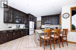 6 JACOB'S LANDING | Grimsby Ontario | Slide Image Eight