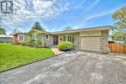 36 VALERIE DRIVE | St. Catharines Ontario | Slide Image Two