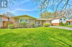 36 VALERIE DRIVE | St. Catharines Ontario | Slide Image Four