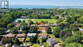 64 CROYDON DRIVE | St. Catharines Ontario | Slide Image Three