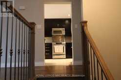7689 TRACKVIEW STREET | Niagara Falls Ontario | Slide Image Ten