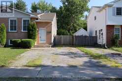 7689 TRACKVIEW STREET | Niagara Falls Ontario | Slide Image One