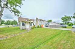 1444 LAKEHURST AVENUE | Fort Erie Ontario | Slide Image Three