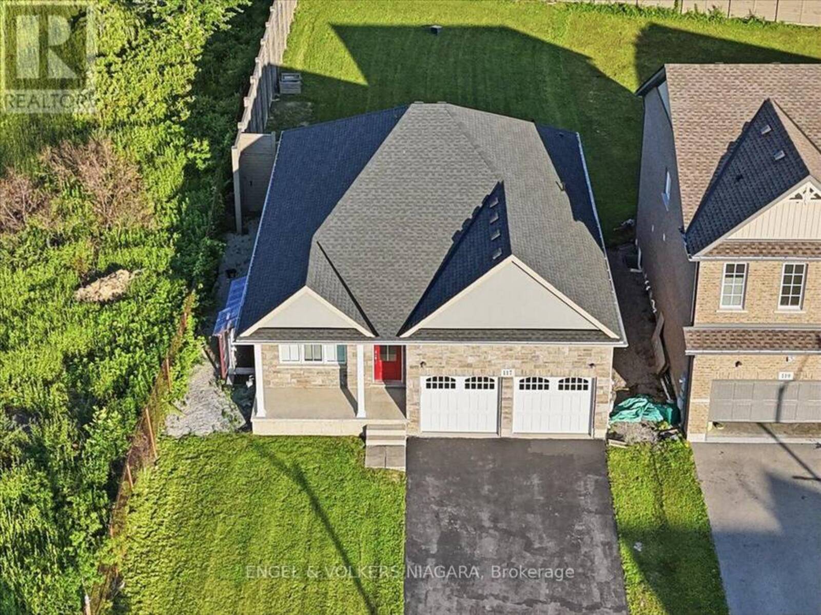 117 JUNEBERRY ROAD, Thorold, Ontario L2V 0H8