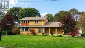 24 TENNESSEE AVENUE | Port Colborne Ontario | Slide Image Three