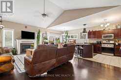 15 FISHER DRIVE | Niagara-on-the-Lake Ontario | Slide Image Two