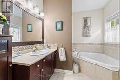 15 FISHER DRIVE | Niagara-on-the-Lake Ontario | Slide Image Nine