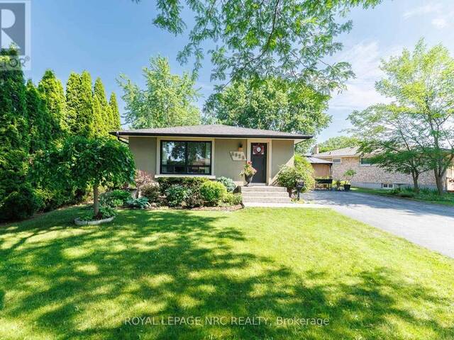 8025 MICHAEL STREET Niagara Falls Ontario, L2H 2B6 - 3 Bedrooms Home For Sale