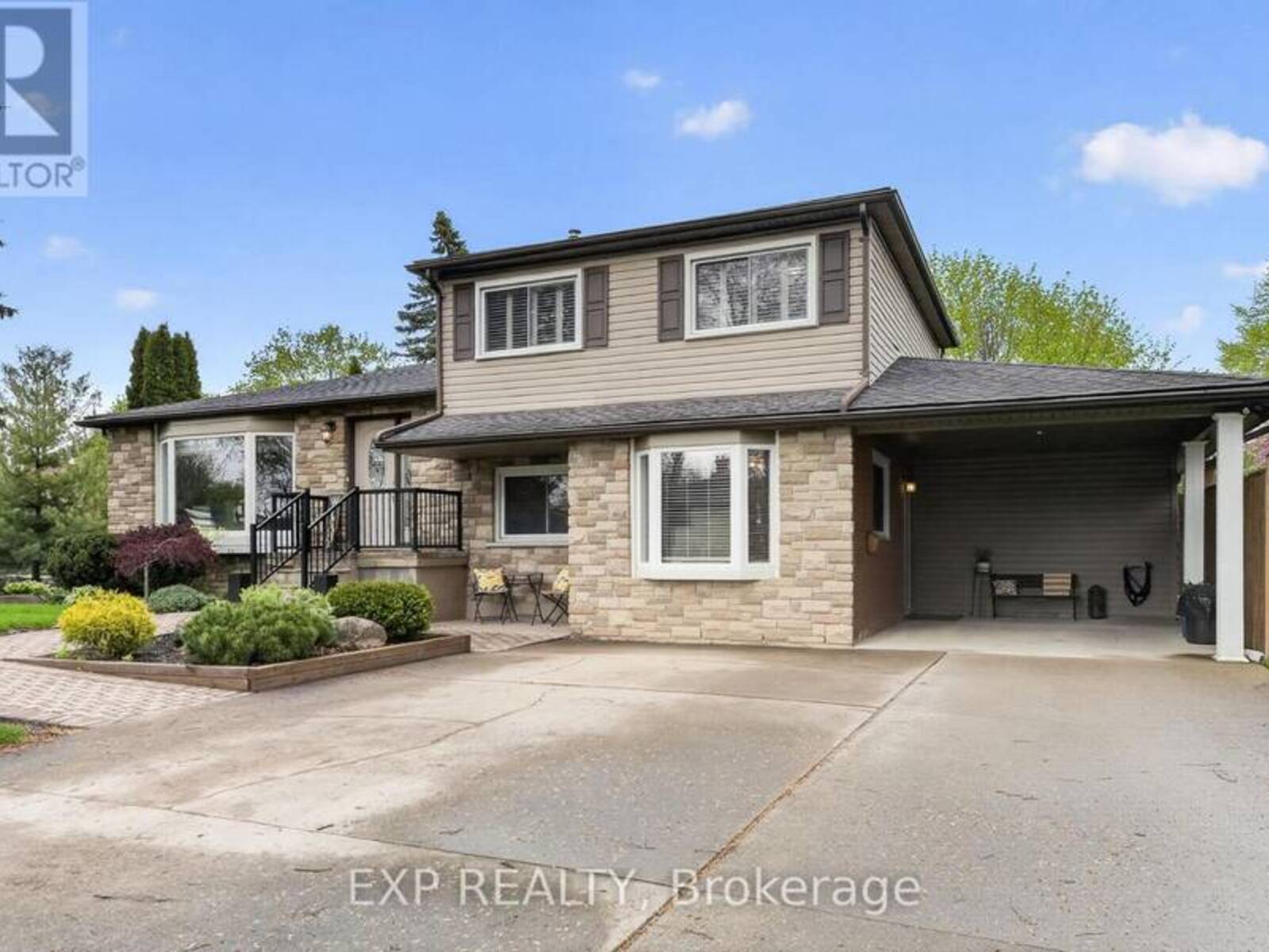 3510 YALE CRESCENT, Niagara Falls, Ontario L2J 3C5
