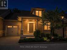 2 - 6186 DORCHESTER ROAD | Niagara Falls Ontario | Slide Image Two