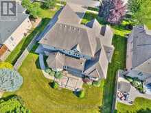 7995 CATHEDRAL DRIVE | Niagara Falls Ontario | Slide Image Thirty-one