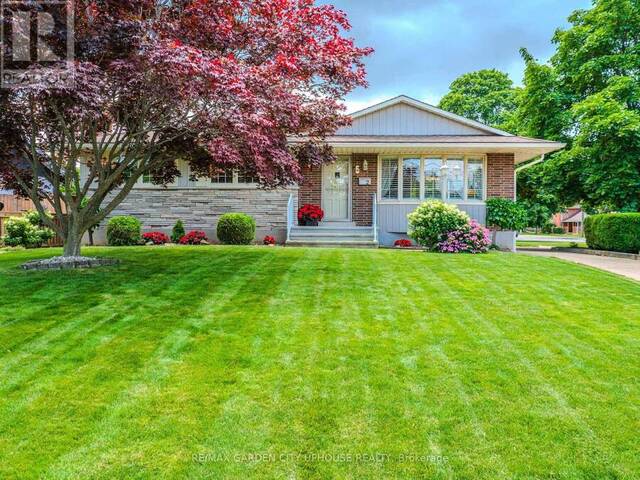 2 CROYDON DRIVE St. Catharines Ontario, L2M 1J2 - 3 Bedrooms Home For Sale