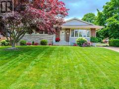 2 CROYDON DRIVE St. Catharines Ontario, L2M 1J2