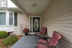 48 HOMESTEAD DRIVE | Niagara-on-the-Lake Ontario | Slide Image Four