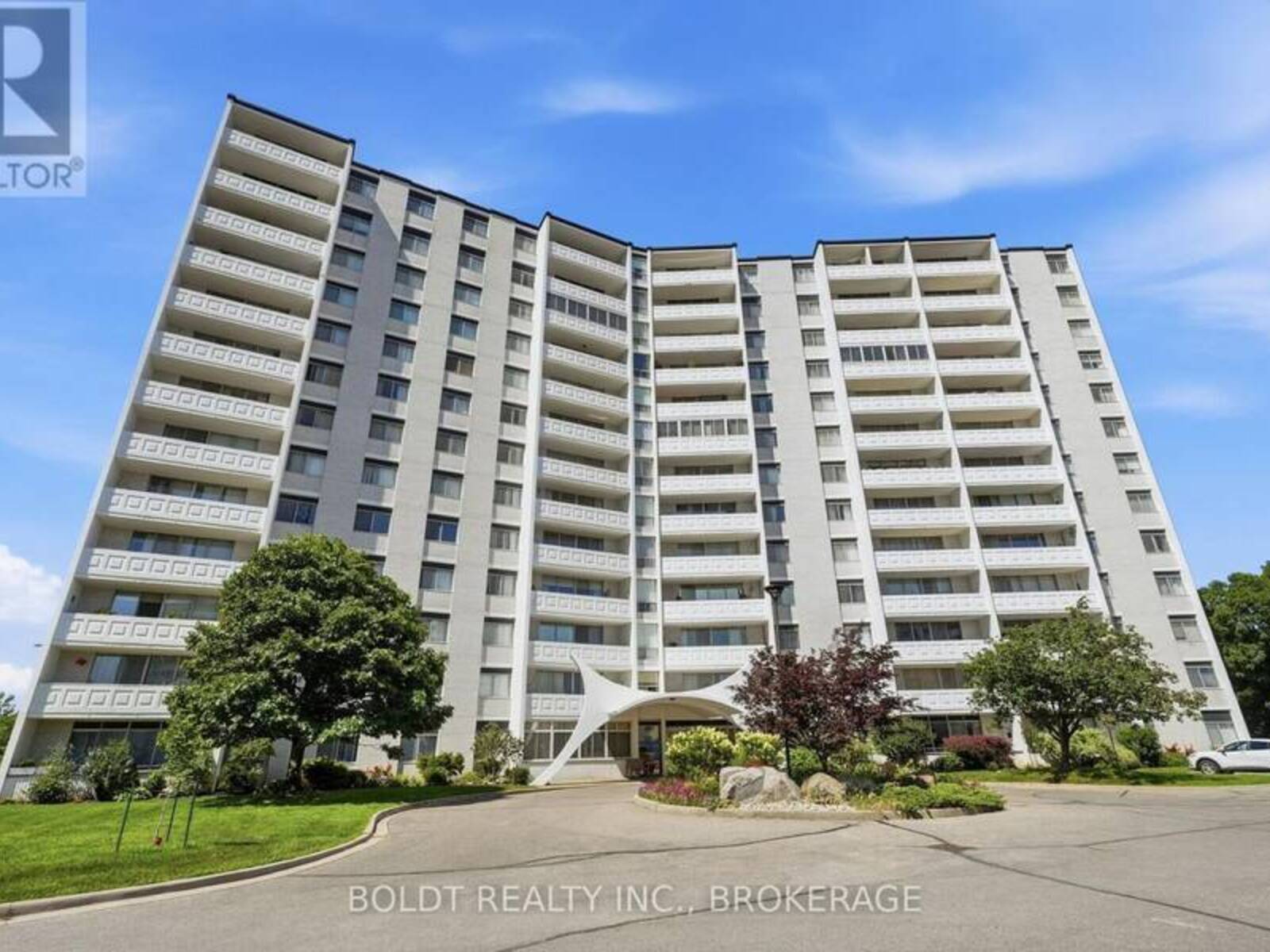 504 - 15 TOWERING HEIGHTS BOULEVARD, St. Catharines, Ontario L2T 3G7