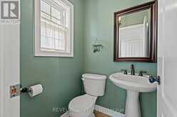 46 PINOT TRAIL | Niagara-on-the-Lake Ontario | Slide Image Nine