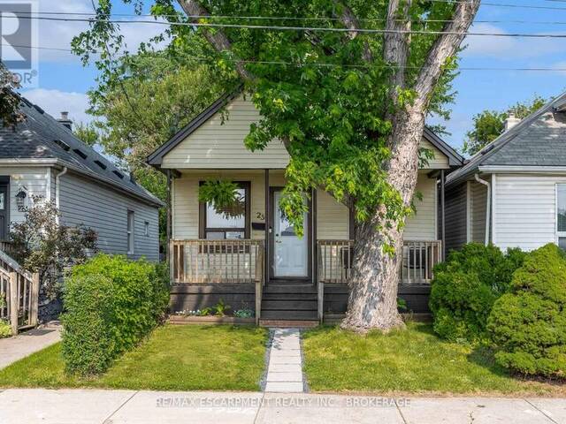 25 MCKINSTRY STREET Hamilton Ontario, L8L 6C2 - 2 Bedrooms Home For Sale