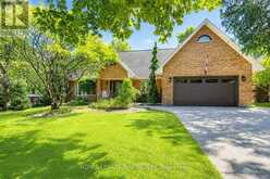 15 PETRONELLA PARKWAY | Fonthill Ontario | Slide Image One