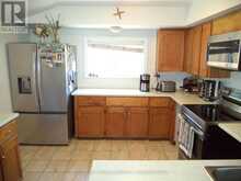 18 ALMOND STREET | St. Catharines Ontario | Slide Image Ten
