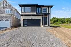 7455 MAJESTIC TRAIL | Niagara Falls Ontario | Slide Image One