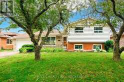 8 PAMELA DRIVE | Thorold Ontario | Slide Image Three