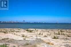 SS LAKESHORE ROAD | Fort Erie Ontario | Slide Image Two