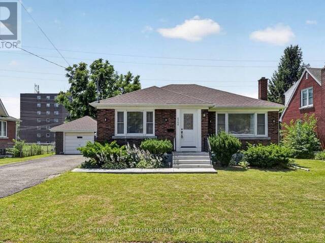 6268 CORWIN CRESCENT Niagara Falls Ontario, L2G 2M1 - 4 Bedrooms Home For Sale