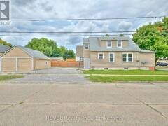 43 COSBY AVENUE St. Catharines Ontario, L2M 5R7